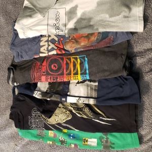 7 size 8 boys graphic tshirt